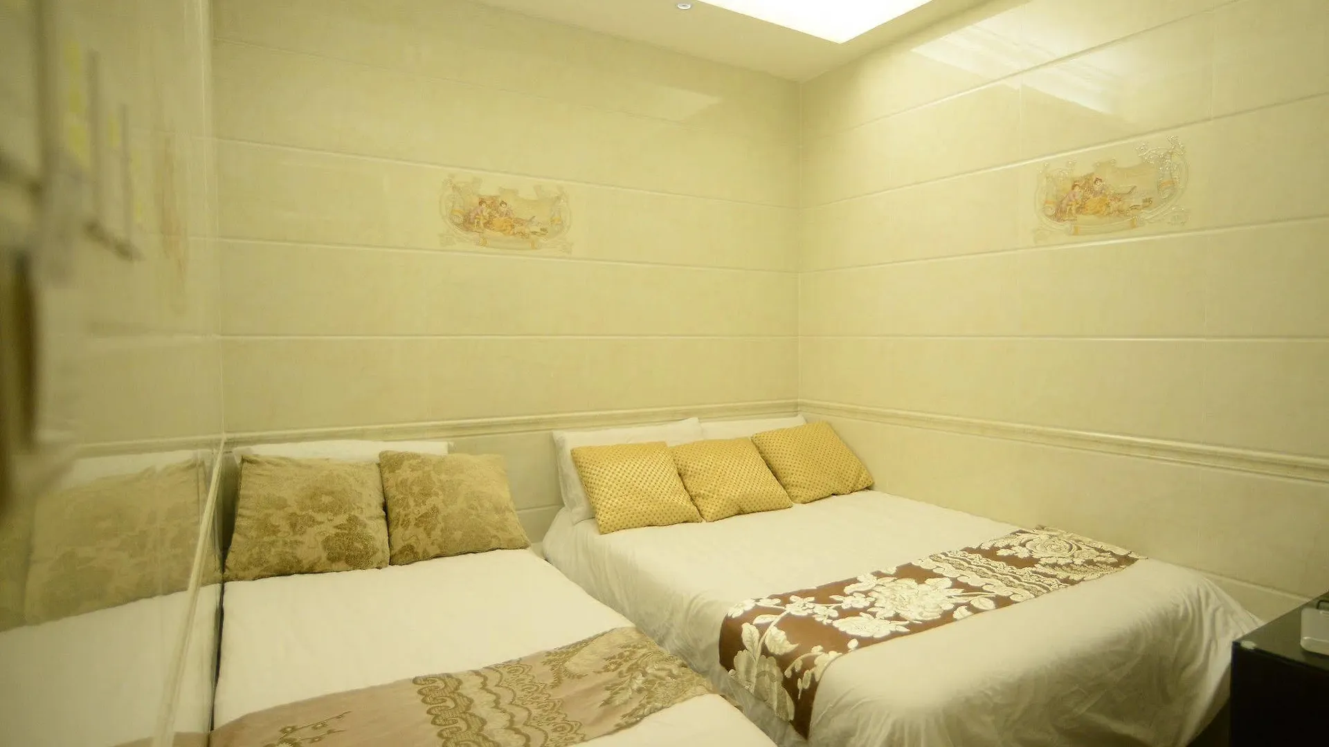 Kong Hing Guest House Hong Kong