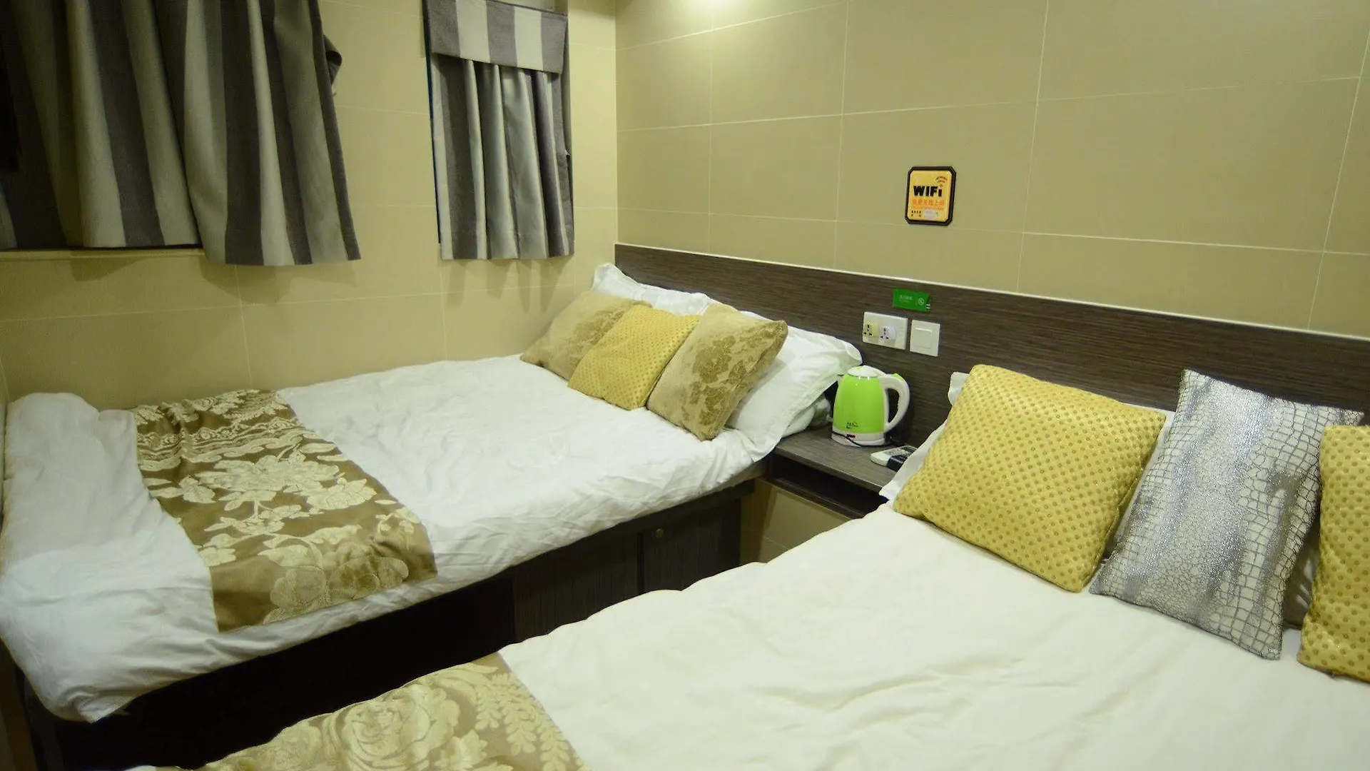 Kong Hing Guest House Hong Kong China